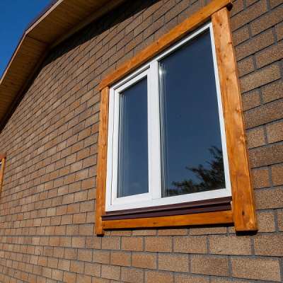 Фaсадная плитка Hauberk коллекция Кирпич цвет Песчаный на фасаде дома фото 6